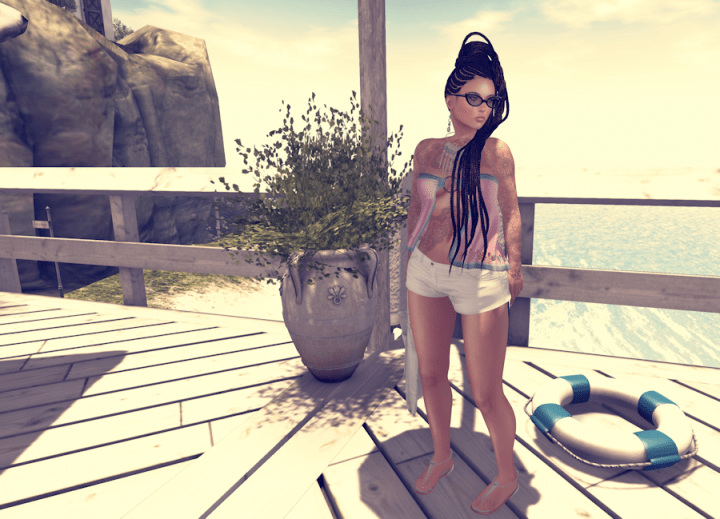 Forget Side Boob….Under Boob has&nbsp;arrived!